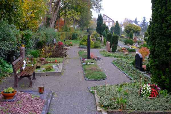friedhof 2