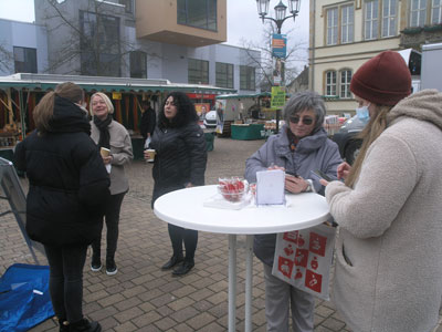chribal marktstand